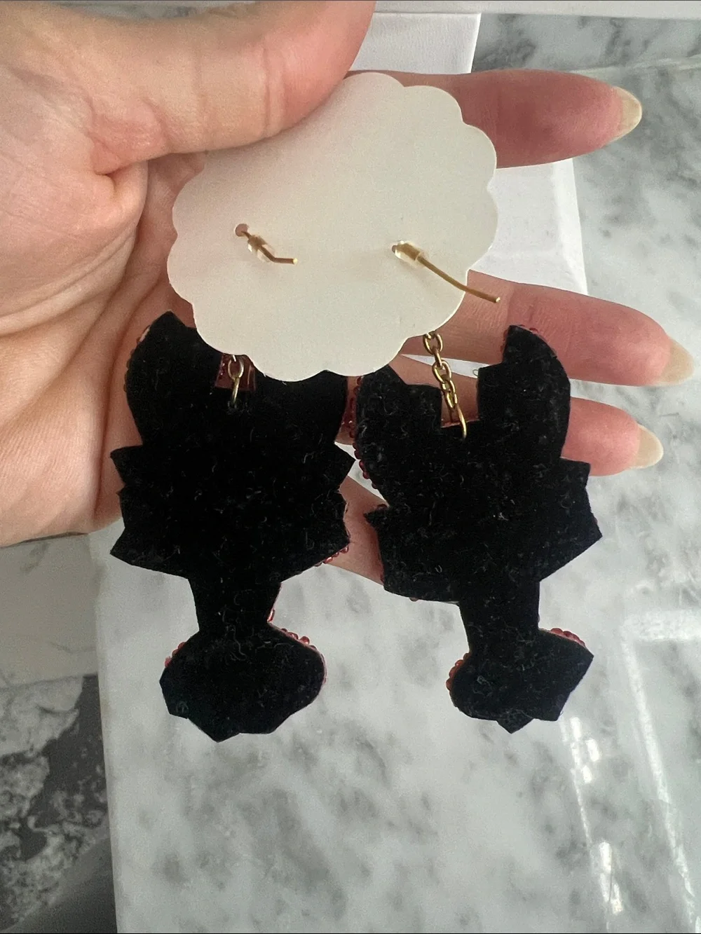 Beaded Lobster Earrings 🦞 - Picture 2 of 3